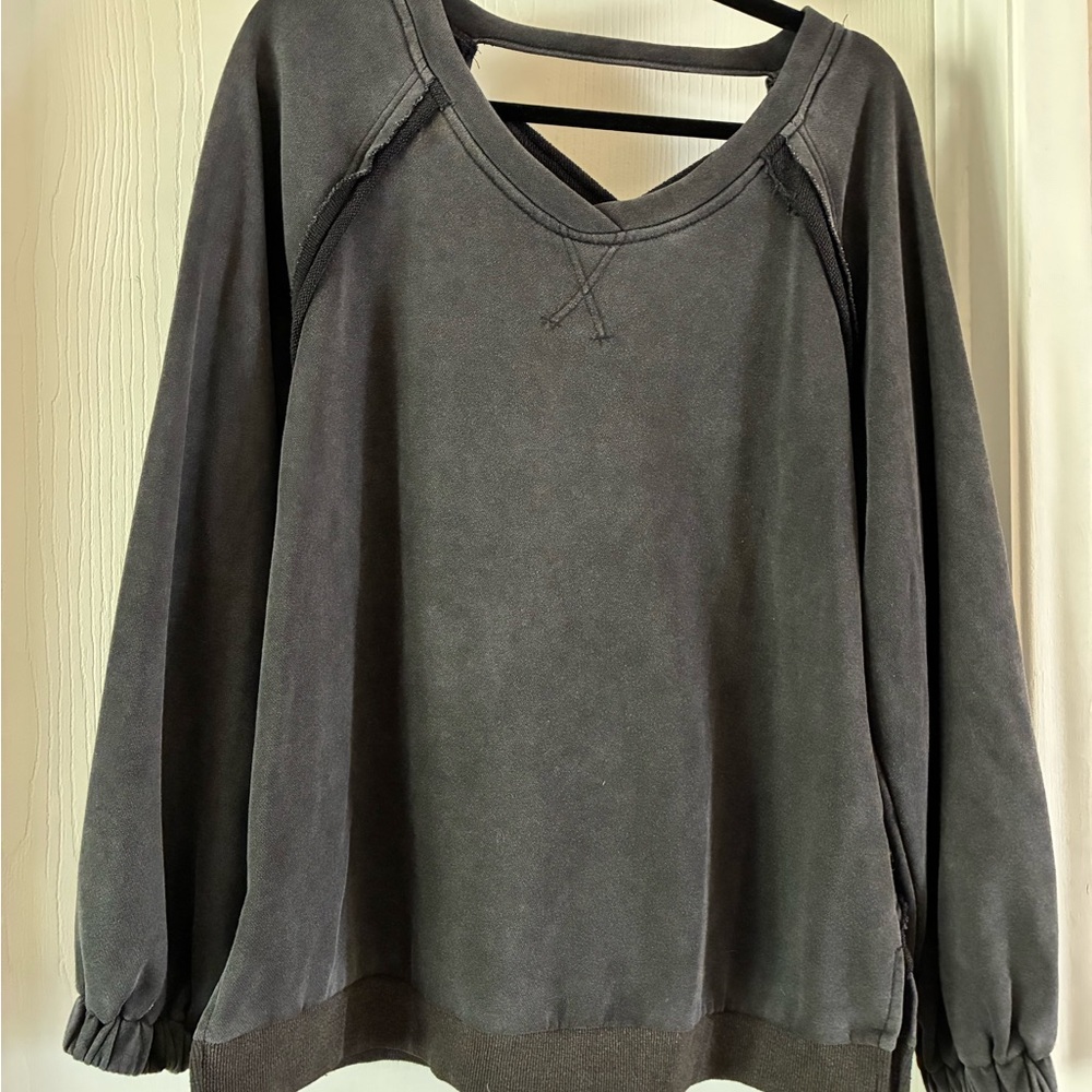 POL Women's Black Crisscross Back Sweatshirt, small NWT